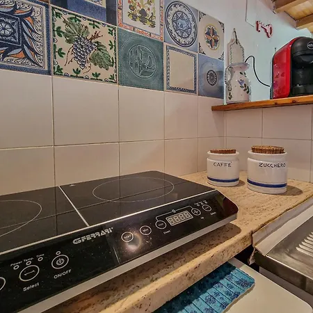 Il Borgo 5 Apartment *